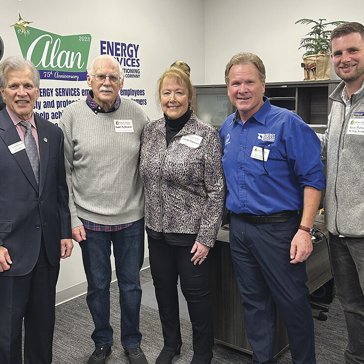 Elmhurst Mayor Scott Levin with Bob and Joanne McKendrick, recipients of a brand-new Carrier heating and air conditioning system from Alan Energy Services, and Eric Weech, Vice President of Operations, Alan Energy Services, at the 75th-anniversary celebration at the Elmhurst office.