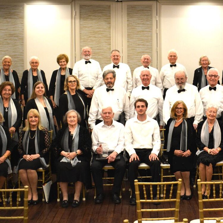 EM-Choir-Main-The-Elmhurst-Harmonie-ensemble-representing-more-than-100-years-of-choral-tradition-in-Elmhurst