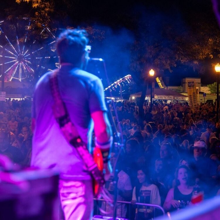 Fair captured the
atmosphere and key moments at the Rotary GroveFest in Downers Grove this past summer.