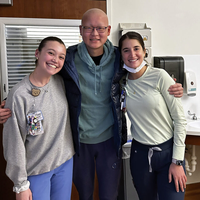 Photo-1-Lam-with-nurses-3