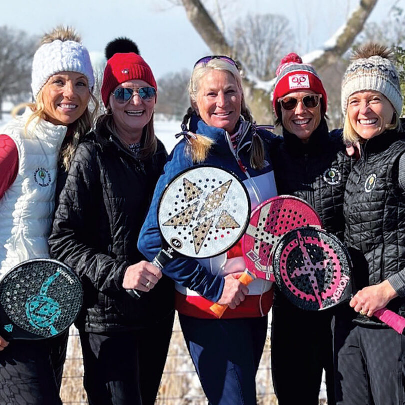 paddlewomen